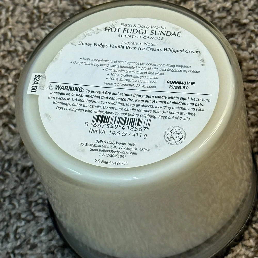 Bath & Body‎ Works HOT FUDGE SUNDAE Candle 14.5 oz 3-wick New! - Picture 4 of 4